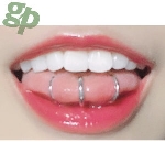 ぐみさんの舌ピアス